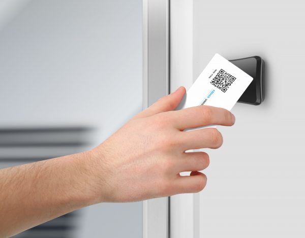 Tarjeta NFC +  Licencia de uso permanente